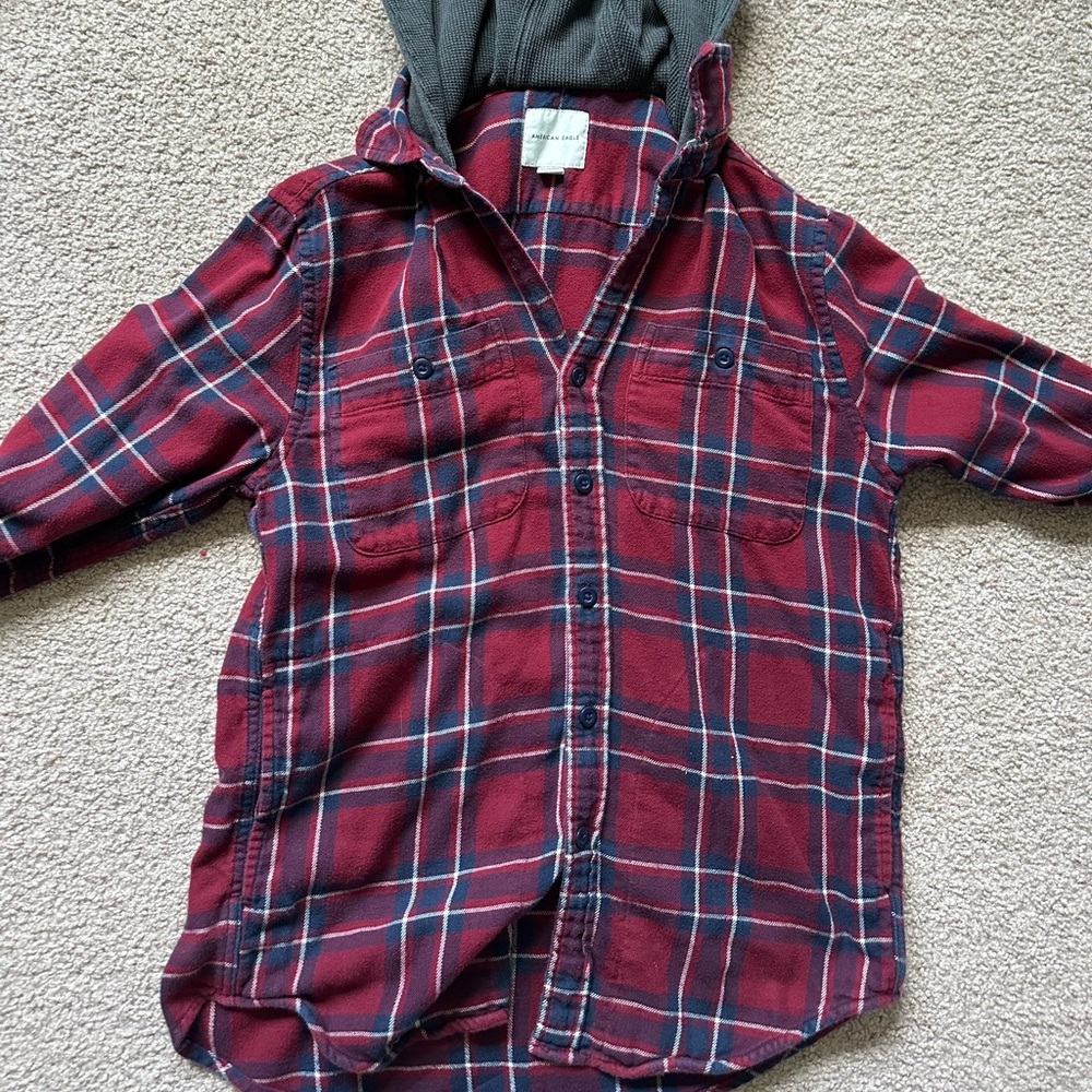 Comfortable AE Hooded Flannel